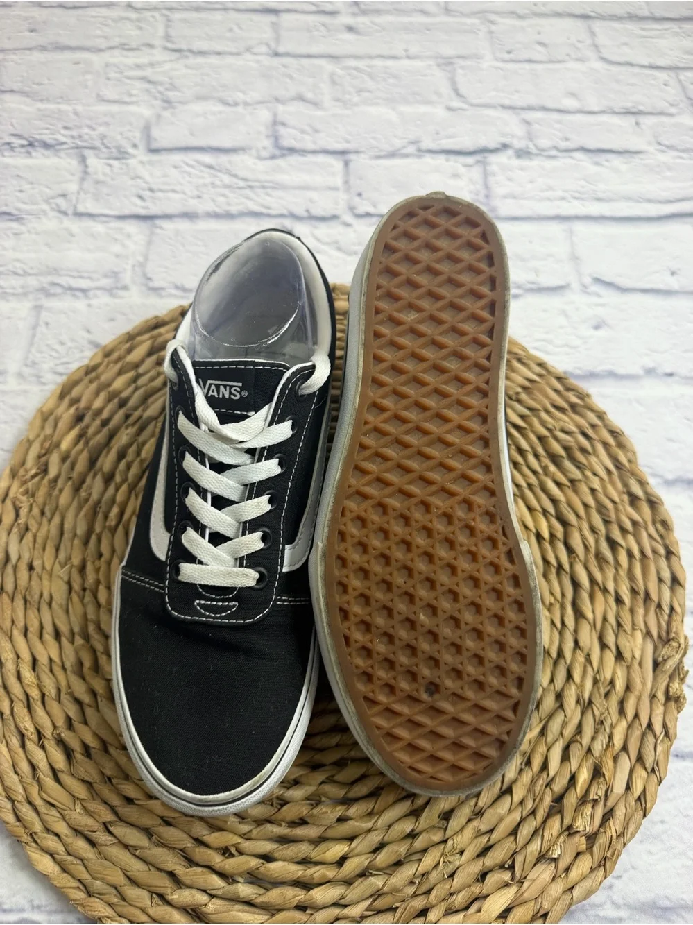 Vans Black and White Low-Top Skate Sneakers. Women’s Size 9.